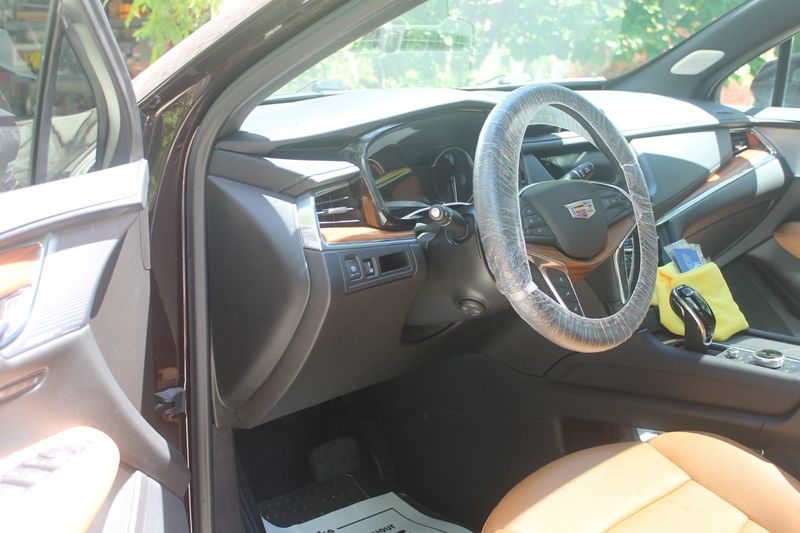 Cadillac XT5 detail